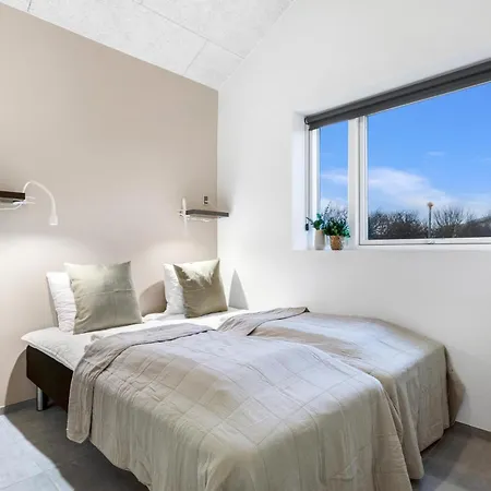 Semesterbostad Elevated Luxury House With A View Sj991 *