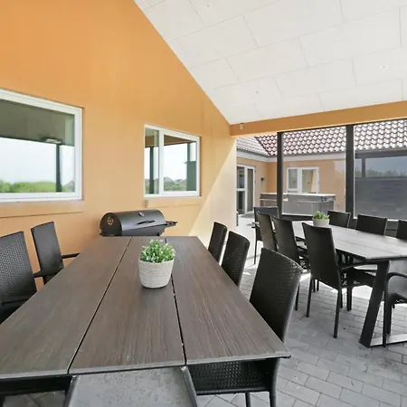 Elevated Luxury House With A View Sj991 Holiday home *