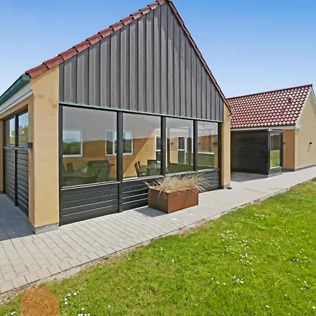 Semesterbostad Elevated Luxury House With A View Sj991